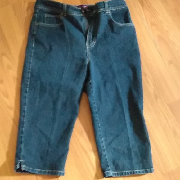 Capri - Picture 3 of 4